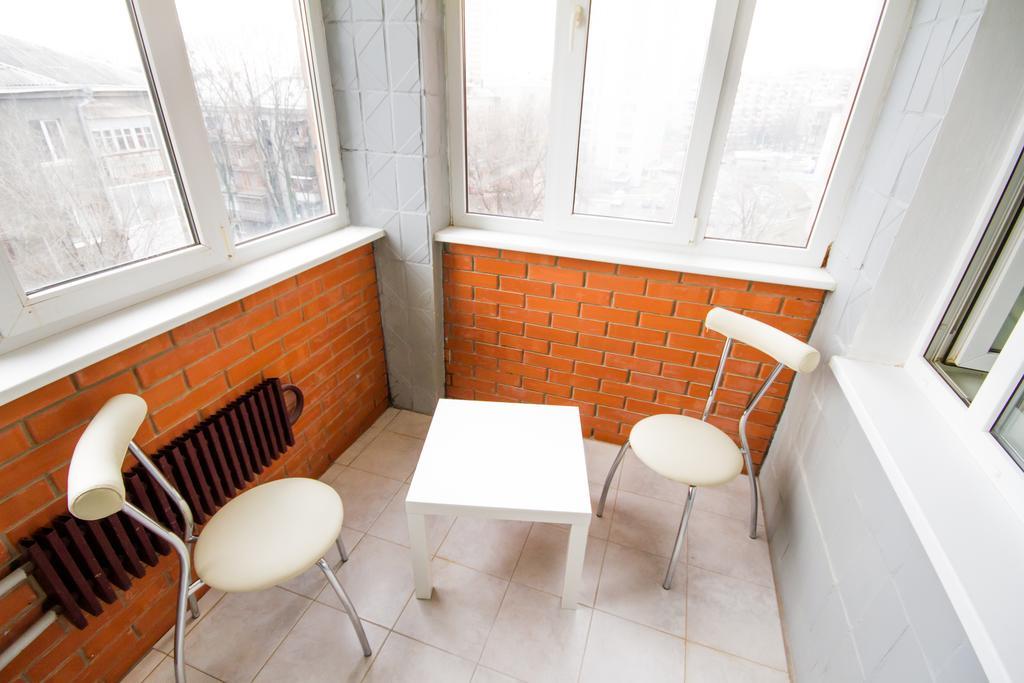 Kultury Street Apartment Harkiv Oda fotoğraf